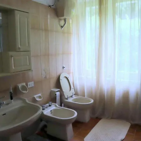 Villa In Matilde Di 150 Mq - Paradiso Costiero Fronte Mare Con Giardino Privato Badesi