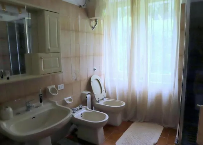 Villa In Di 150 Mq - Vista Mozzafiato Fronte Mare Con Giardino Privato Badesi
